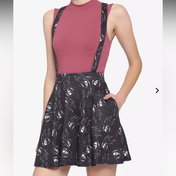 Hot Topic Dresses & Skirts - NWT Hot Topic Scream Ghost Face Suspender Skirt Size XL